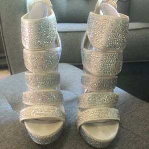 Steve Madden platform heels nude dazzled